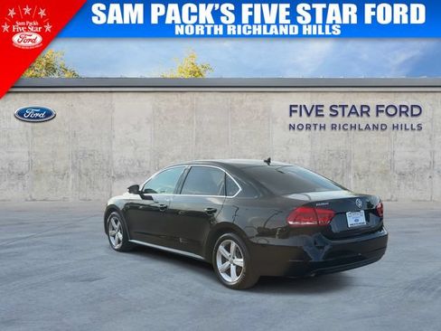 Used 2015 Volkswagen Passat 1.8T Limited Edition FWD image 7