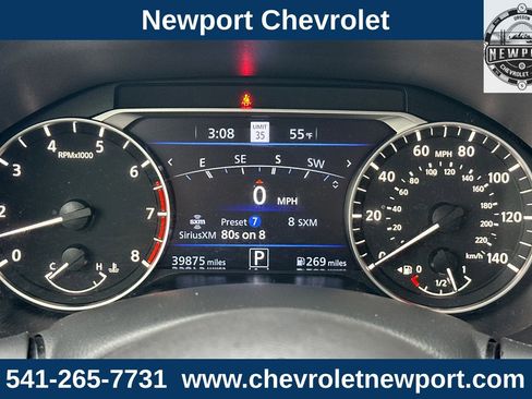 Used 2024 Nissan Altima 2.5 SV w/ SV Premium Package image 25