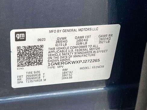 Used 2023 Chevrolet Traverse LT image 21