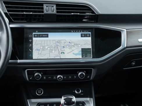 Certified 2022 Audi Q3 2.0T Premium Plus image 13