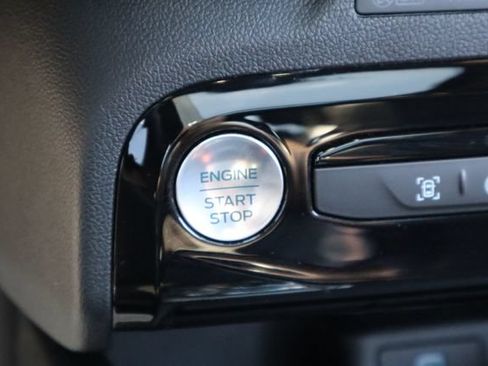 Certified 2023 Ford Escape ST-Line w/ Tech Pack #1 FWD image 19