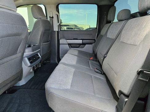 Used 2024 Ford F250 XLT w/ FX4 Off-Road Package image 17