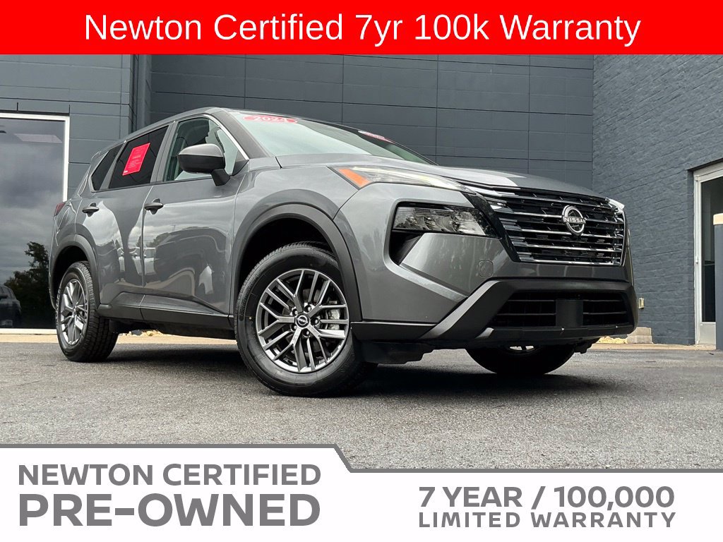 Used 2024 Nissan Rogue S AWD/4WD image 24