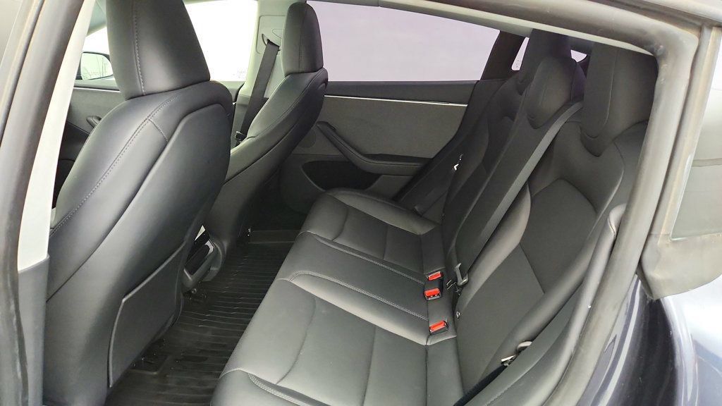 Used 2025 Tesla Model 3 Long Range RWD image 24