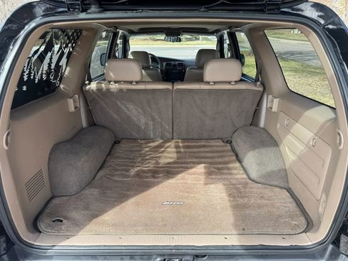 Used 2000 Toyota 4Runner Limited image 12