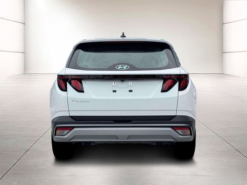 New 2026 Hyundai Tucson SE FWD image 6