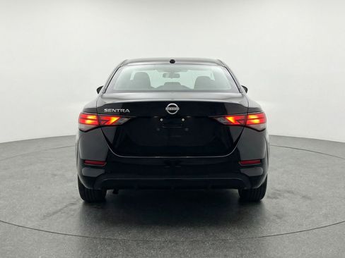 Used 2025 Nissan Sentra SV image 7