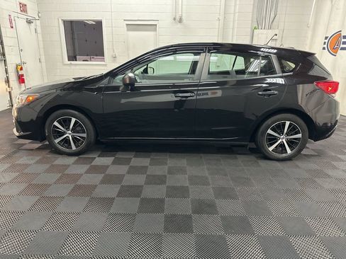 Used 2022 Subaru Impreza 2.0i AWD/4WD image 6