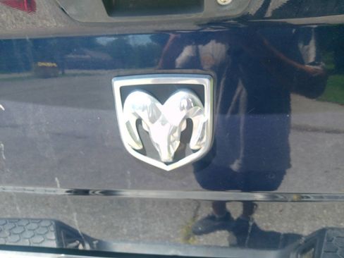 Used 2012 RAM 2500 ST w/ Chrome Appearance Group AWD/4WD image 21