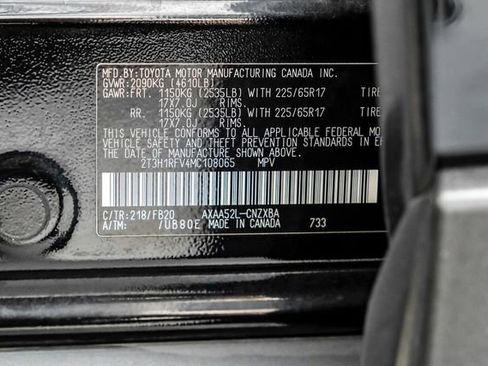 Used 2021 Toyota RAV4 LE image 60