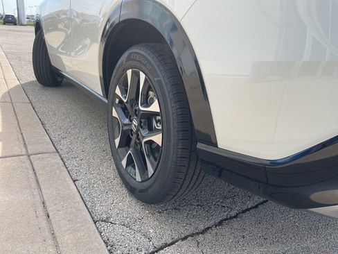 New 2026 Honda HR-V EX-L image 18