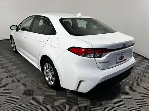 Used 2024 Toyota Corolla LE FWD image 7