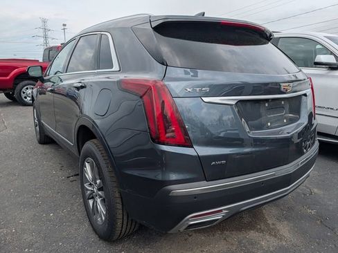Used 2021 Cadillac XT5 Premium Luxury AWD/4WD image 5