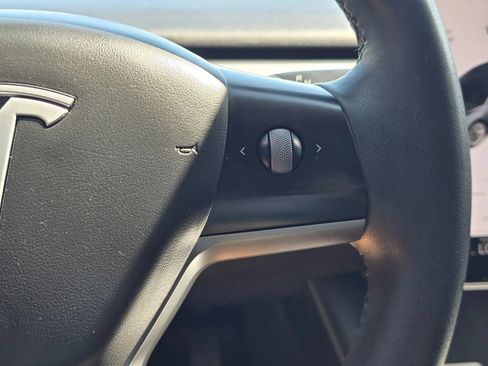 Used 2021 Tesla Model 3 Long Range AWD/4WD image 24