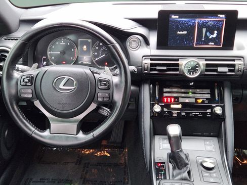 Used 2022 Lexus IS 300 w/ Premium Package image 28