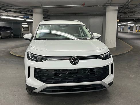 New 2026 Volkswagen Tiguan S AWD/4WD image 32