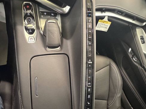 Used 2023 Chevrolet Corvette Stingray Premium Cpe w/ 3LT RWD image 29
