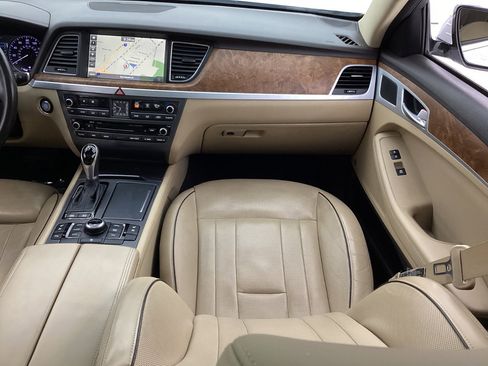 Used 2015 Hyundai Genesis 5.0 w/ Option Group 05 RWD image 28