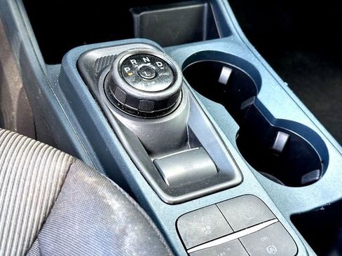 Used 2022 Ford Maverick XL image 15