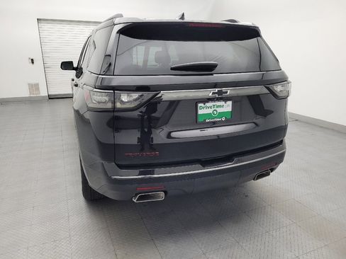 Used 2020 Chevrolet Traverse Premier w/ Redline Edition FWD image 6