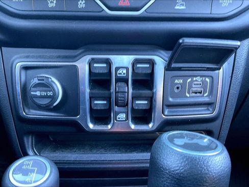 Certified 2023 Jeep Wrangler Unlimited Sahara image 20