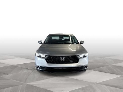 Used 2024 Honda Accord EX image 3