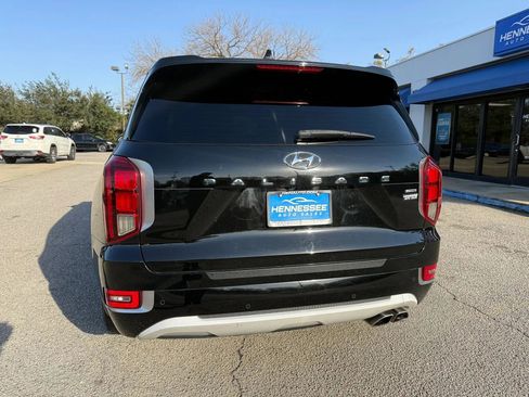 Used 2021 Hyundai Palisade Limited image 3