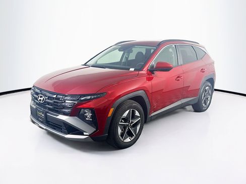 Used 2025 Hyundai Tucson SEL image 3