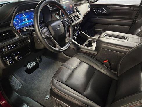 Used 2024 Chevrolet Tahoe RST w/ RST Performance Edition image 10