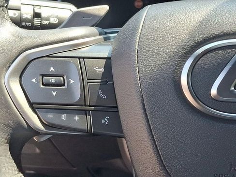 Used 2024 Lexus RX 350 Premium image 22