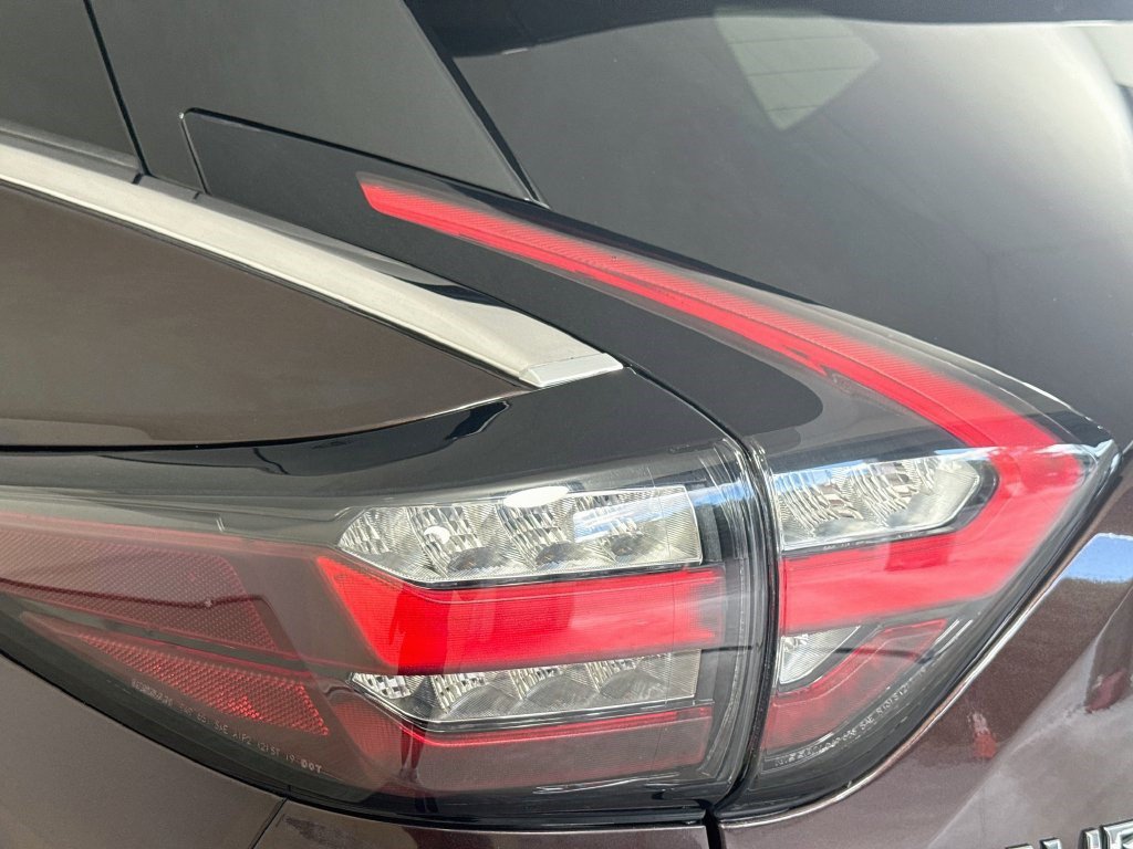 Used 2020 Nissan Murano SL w/ Moonroof Package FWD image 35