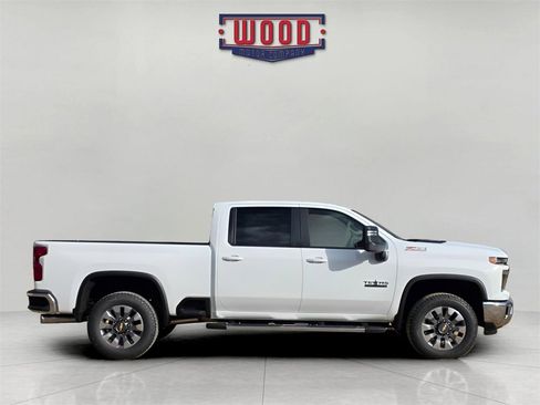 New 2026 Chevrolet Silverado 2500 LT w/ Texas Edition image 2