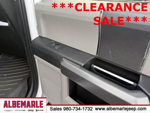 Used 2016 Ford F150 XLT w/ Trailer Tow Package image 35