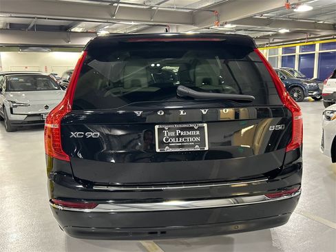 Certified 2023 Volvo XC90 B5 Plus w/ Protection Package Premier image 3