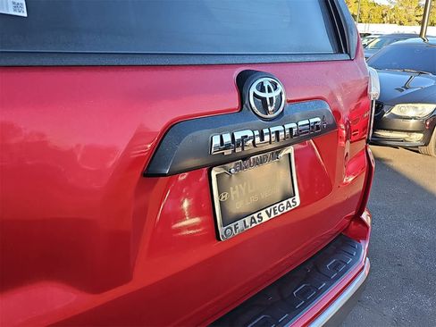 Used 2023 Toyota 4Runner TRD Off-Road Premium image 11