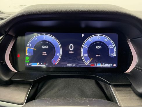 Used 2024 Jeep Grand Cherokee L Limited image 21