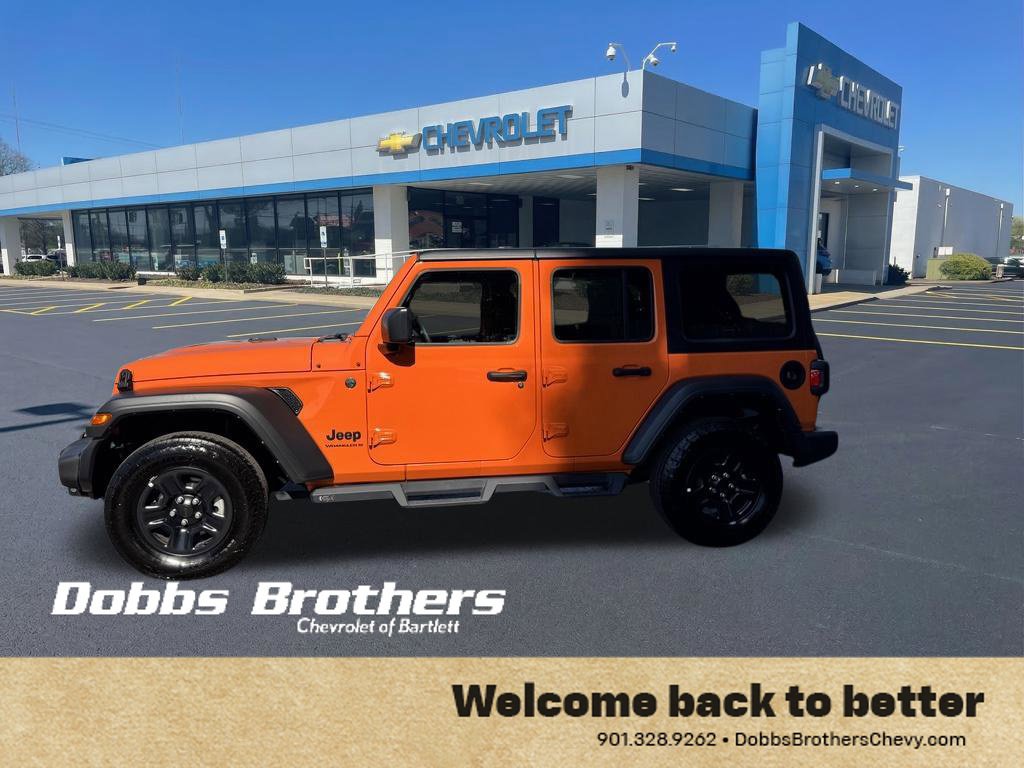 Used 2025 Jeep Wrangler Unlimited Sport AWD/4WD image 4