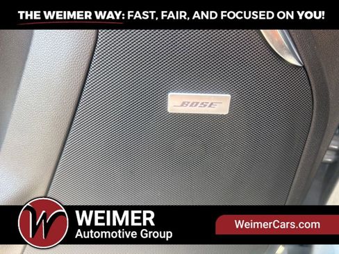 Used 2021 GMC Yukon Denali w/ Denali Premium Package AWD/4WD image 16