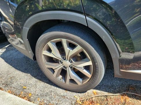 Used 2020 Hyundai Palisade SEL w/ Premium Package FWD image 10