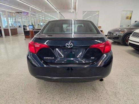 Used 2019 Toyota Corolla SE FWD image 5