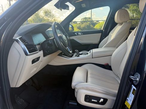 Used 2022 BMW X5 sDrive40i w/ Parking Assistance Package RWD image 9