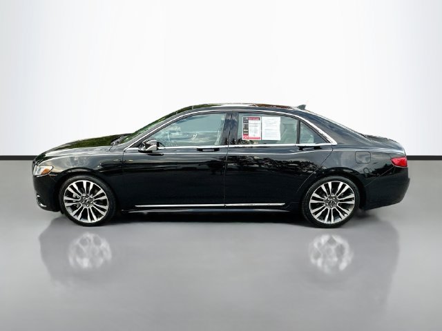 Used 2018 Lincoln Continental Select w/ Continental Climate Package AWD/4WD image 9