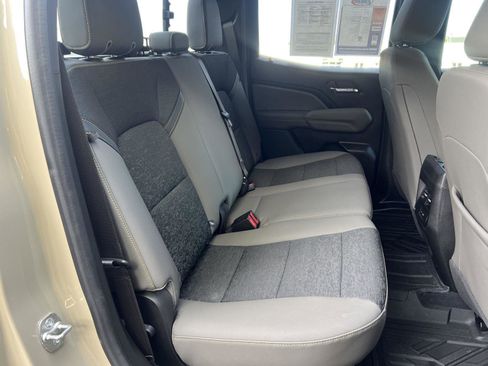 Used 2024 Chevrolet Colorado ZR2 w/ Safety Package AWD/4WD image 17