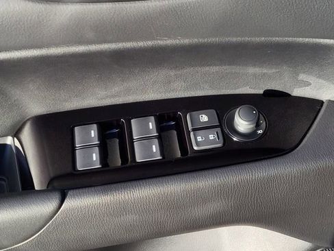 New 2025 MAZDA CX-5 AWD 2.5 S w/ Preferred Package image 4