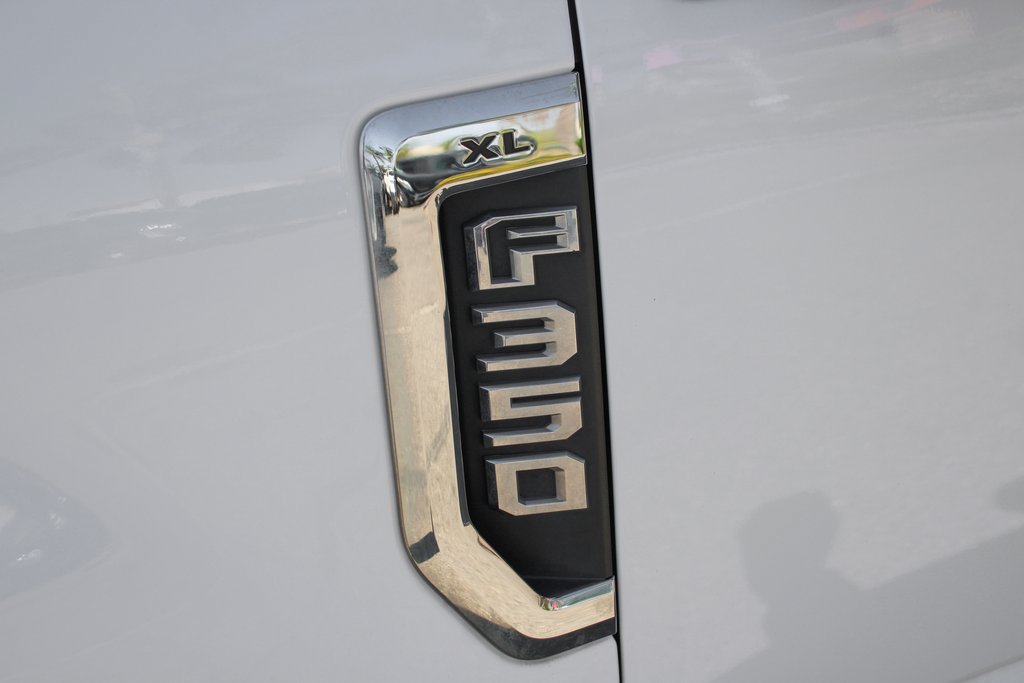 Used 2022 Ford F350 XL w/ Power Equipment Group RWD image 46