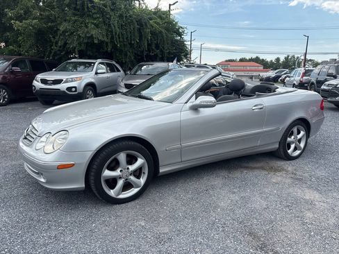 Used 2005 Mercedes-Benz CLK 320 Cabriolet image 15