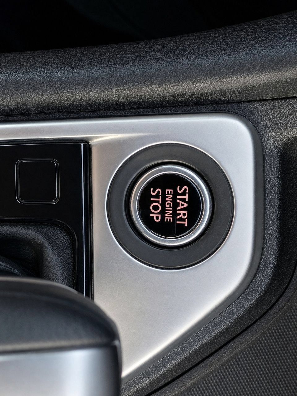 Used 2022 Nissan Sentra SV w/ All-Weather Package FWD image 23