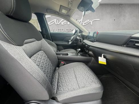 New 2026 Nissan Kicks SV FWD image 25