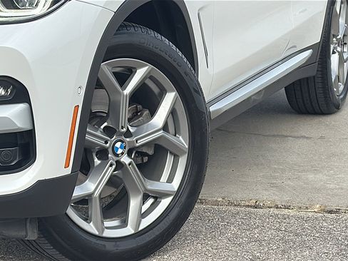 Used 2021 BMW X3 xDrive30i w/ Executive Package image 3