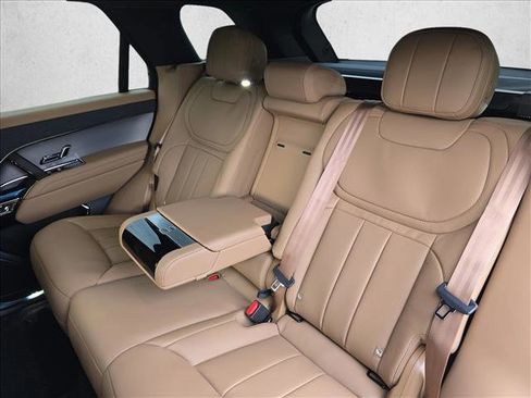 New 2026 Land Rover Range Rover Sport SE image 14
